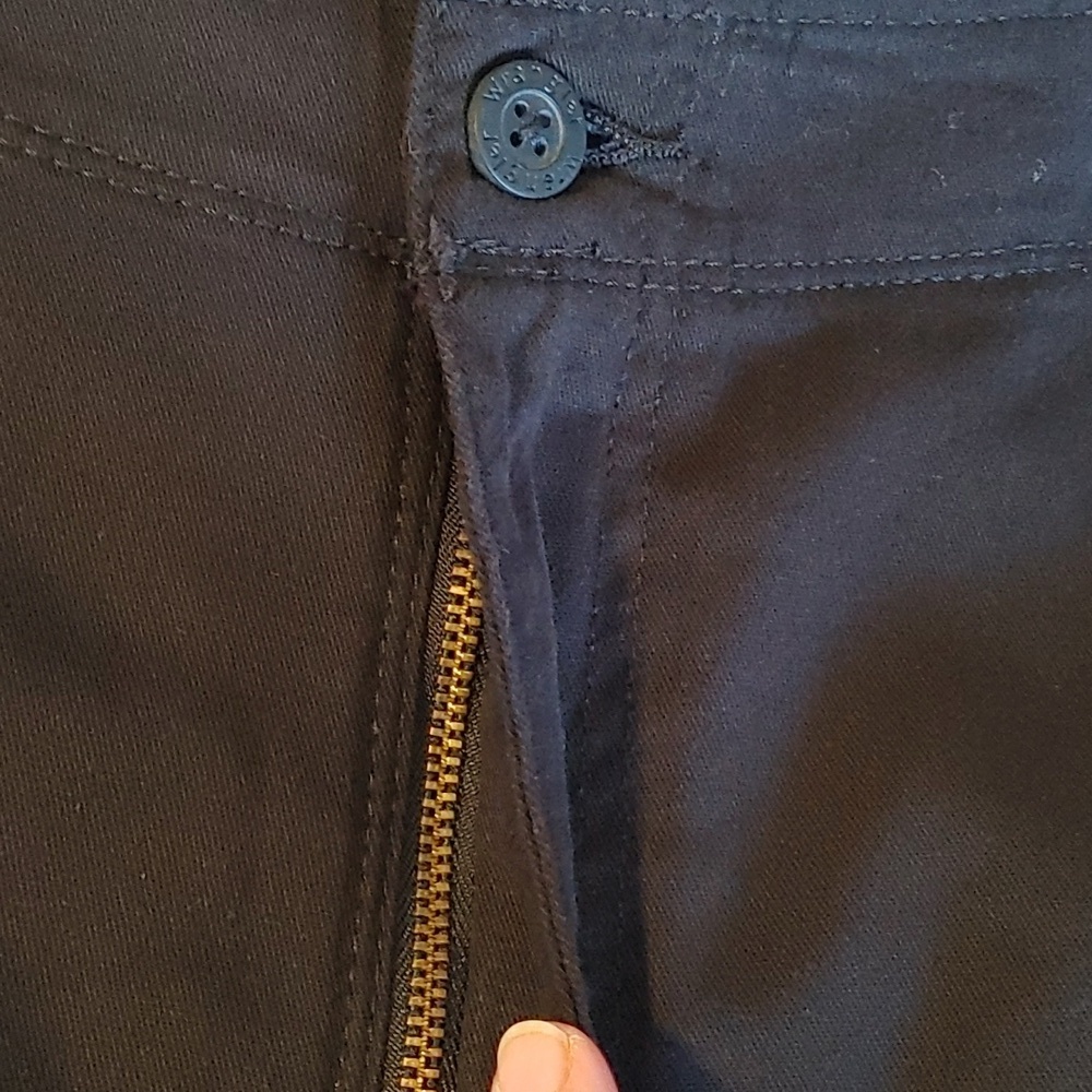 NWT Men's Relaxed Fit Cargo Shorts - Picture 9 of 11